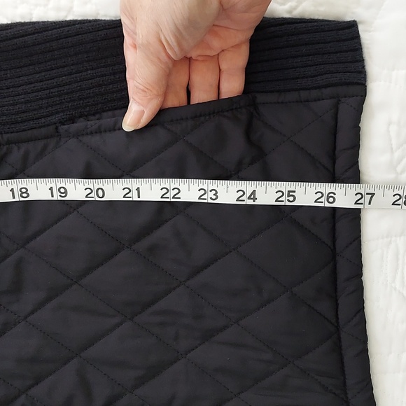 • Croft & Barrow Women's 1X Black Quilted and Sweater Zip-Up Cardigan, Like New - Picture 10 of 10